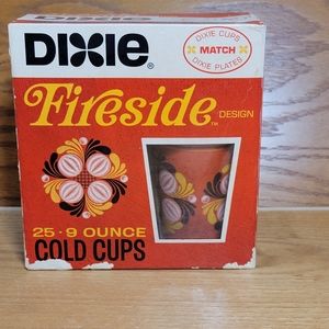 New Sealed Vintage 1960's 24ct Box Dixie Cold Drink Cups Fireside Design 9 oz
